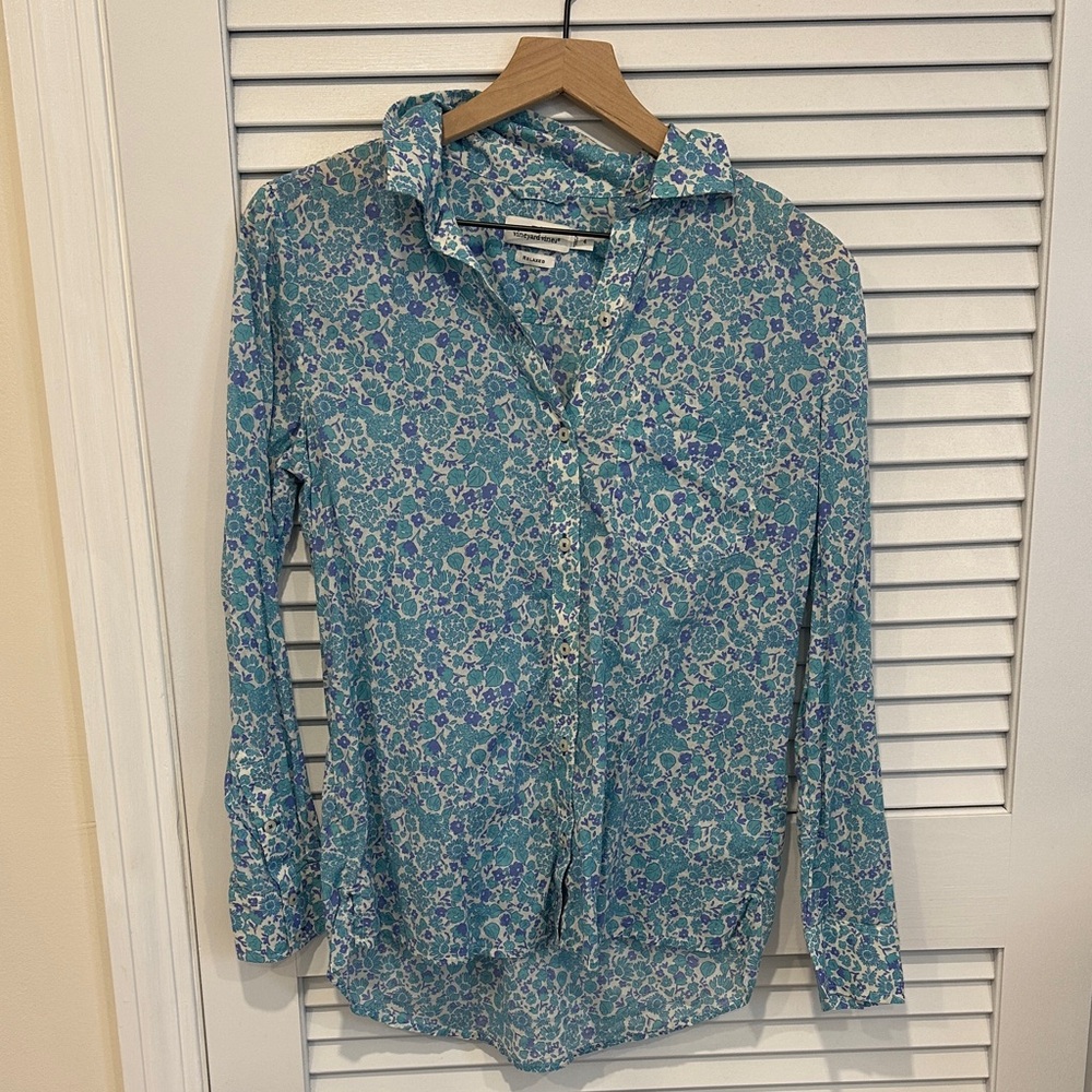 Vineyard Vines Teal and White Floral Shirt